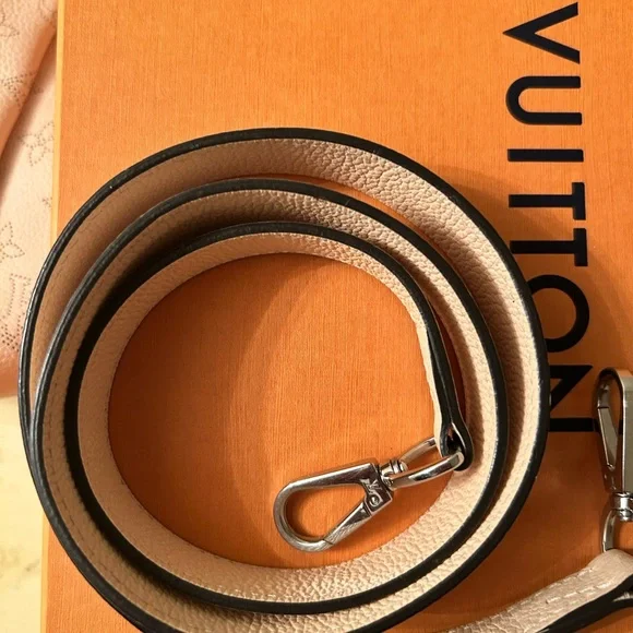 Louis Vuitton Crossbody Bag Babylone BB Mahina Authentic 🔥FLASH 24H SALE🔥 - Picture 13 of 14